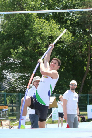 Championnats pré-régionaux d'épreuves combinées et de marche + épreuves ouvertes 200, 400, 800